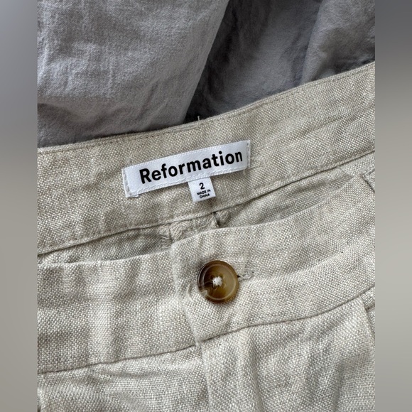 Reformation Mason Linen Pleated Pants - Picture 3 of 10